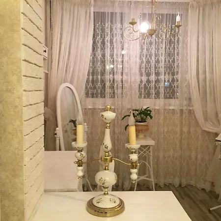 в новом жк,от хозяйки!золотой берег